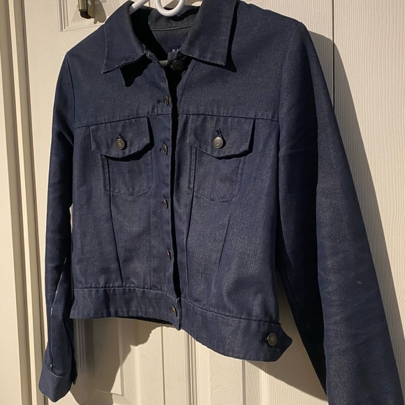 Gap, dark blue crop jean jacket. Medium. - Picture 1 of 3